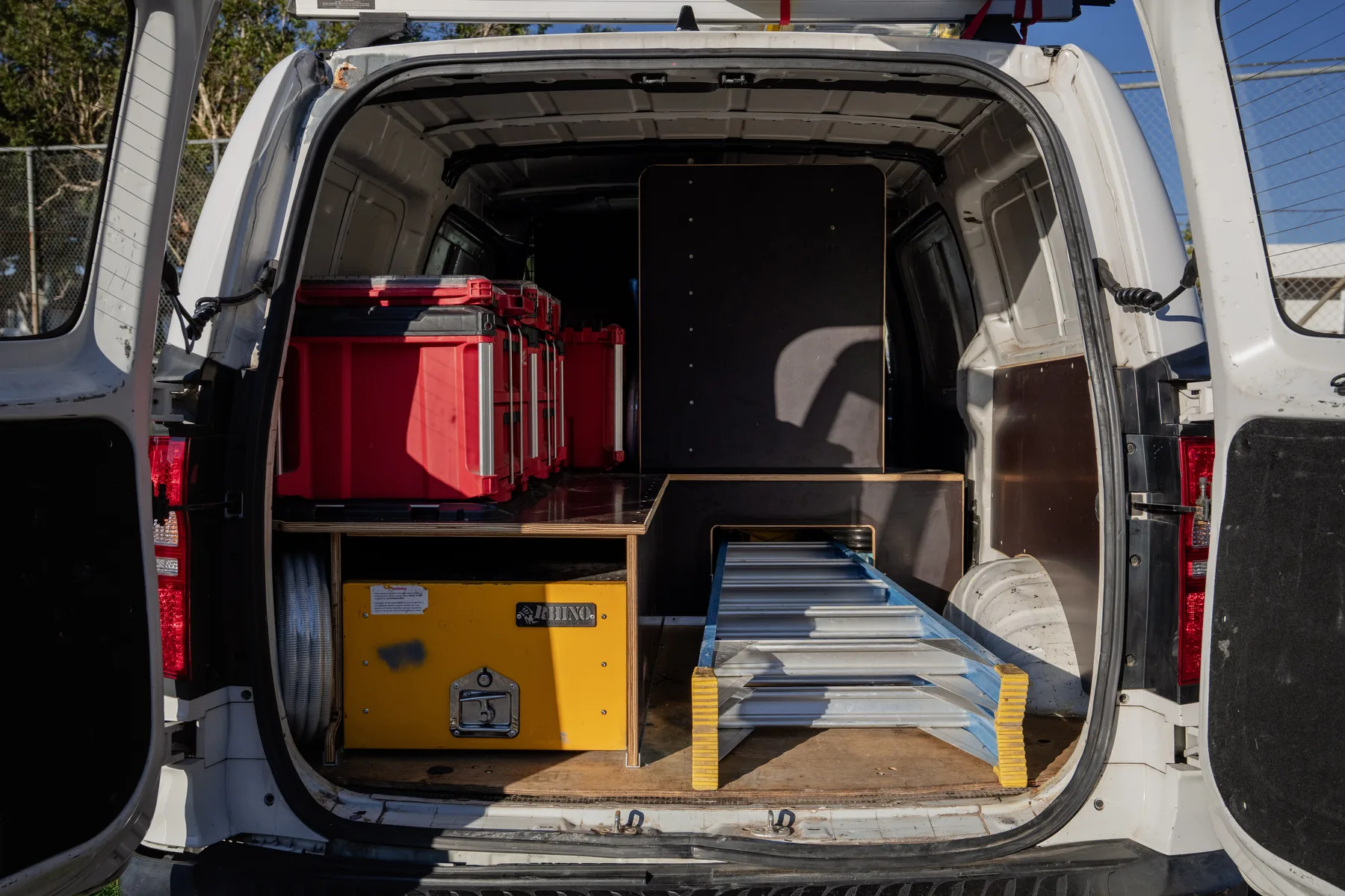 Shelving & Storage Systems by Vanworks